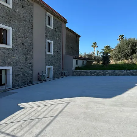 Alojamento de Acomodação e Pequeno-almoço La Casetta Della Nonna Belmonte Calabro