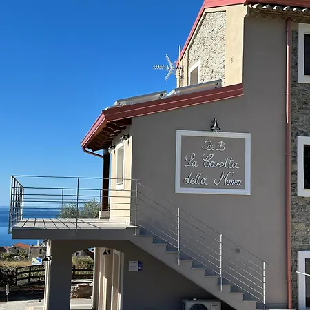 ベッド・アンド・ブレックファスト La Casetta Della Nonna