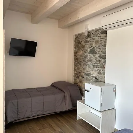 Oda ve Kahvaltı La Casetta Della Nonna Belmonte Calabro